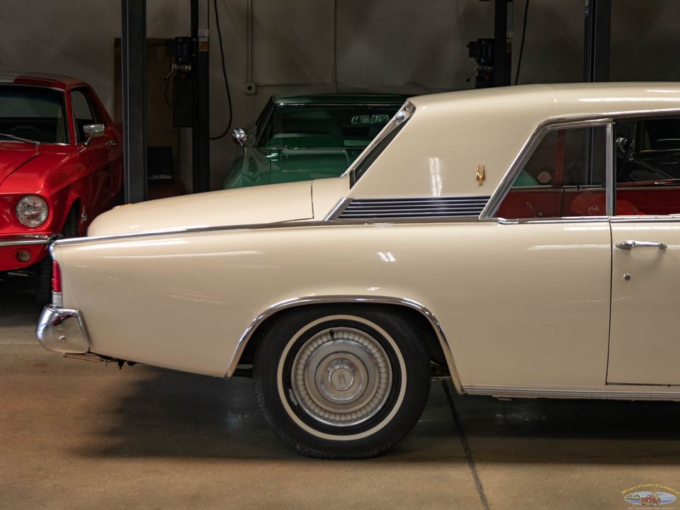 1962 Studebaker Gran Turismo Hawk