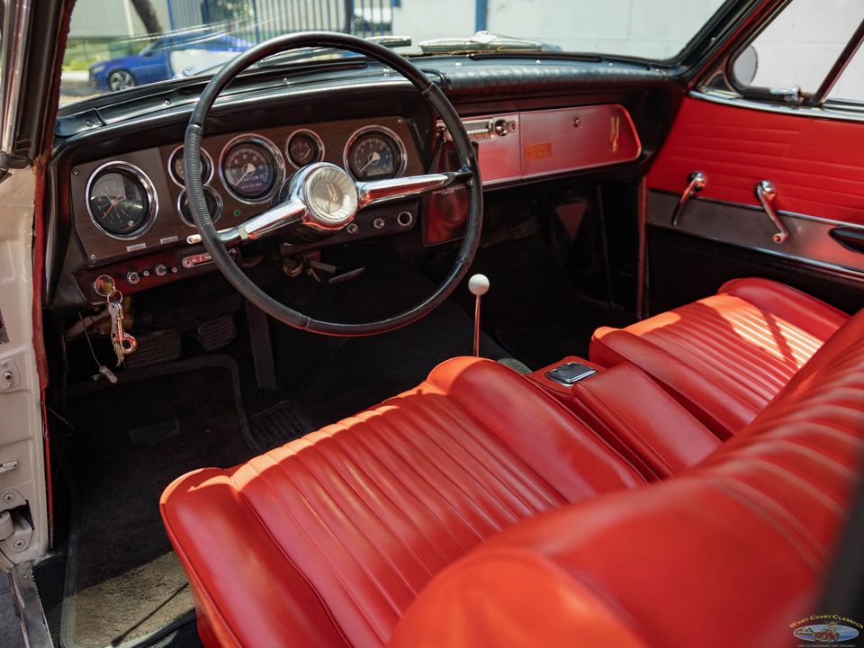 1962 Studebaker Gran Turismo Hawk