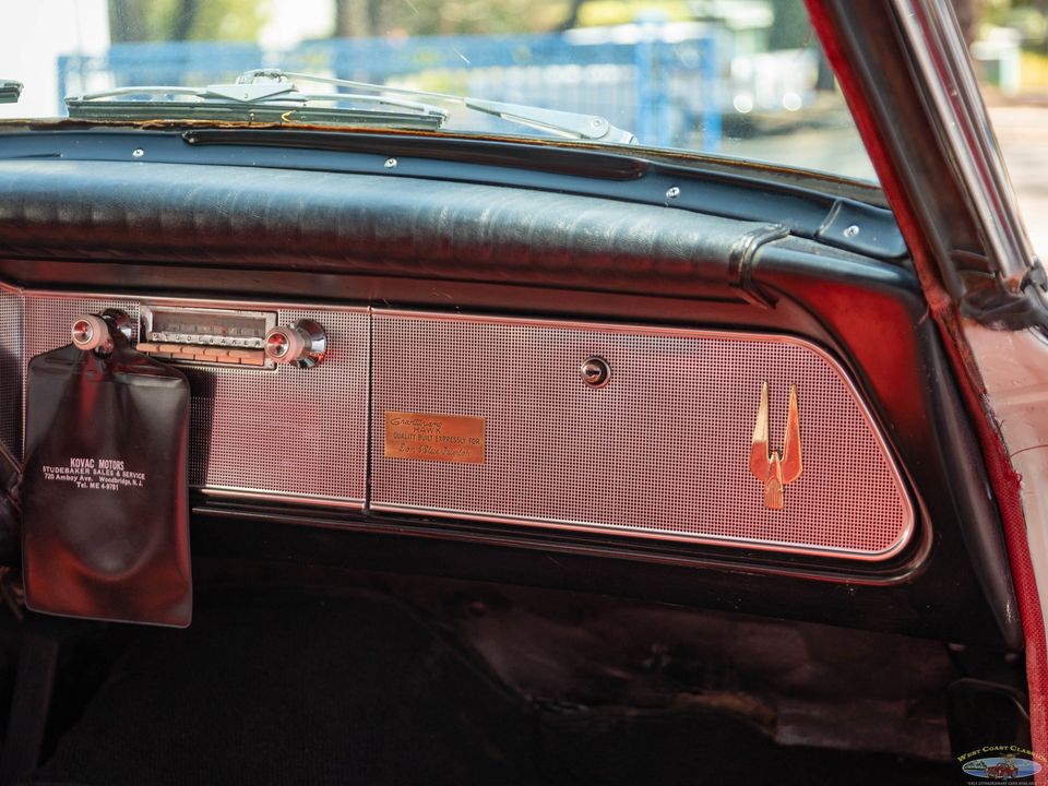1962 Studebaker Gran Turismo Hawk