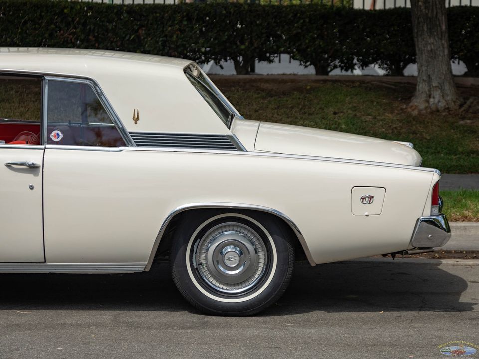 1962 Studebaker Gran Turismo Hawk