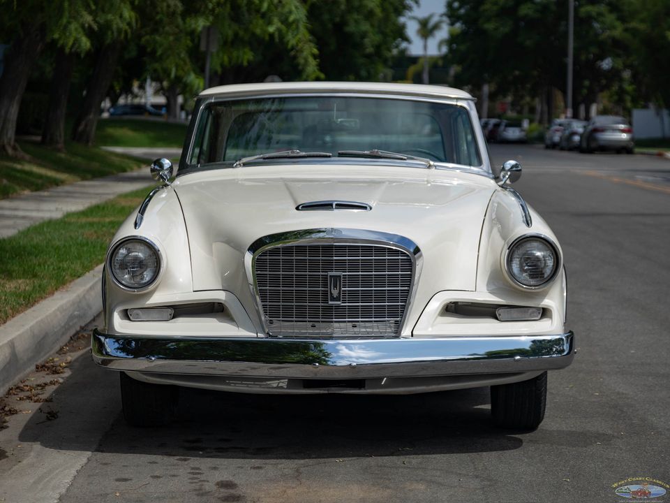 1962 Studebaker Gran Turismo Hawk