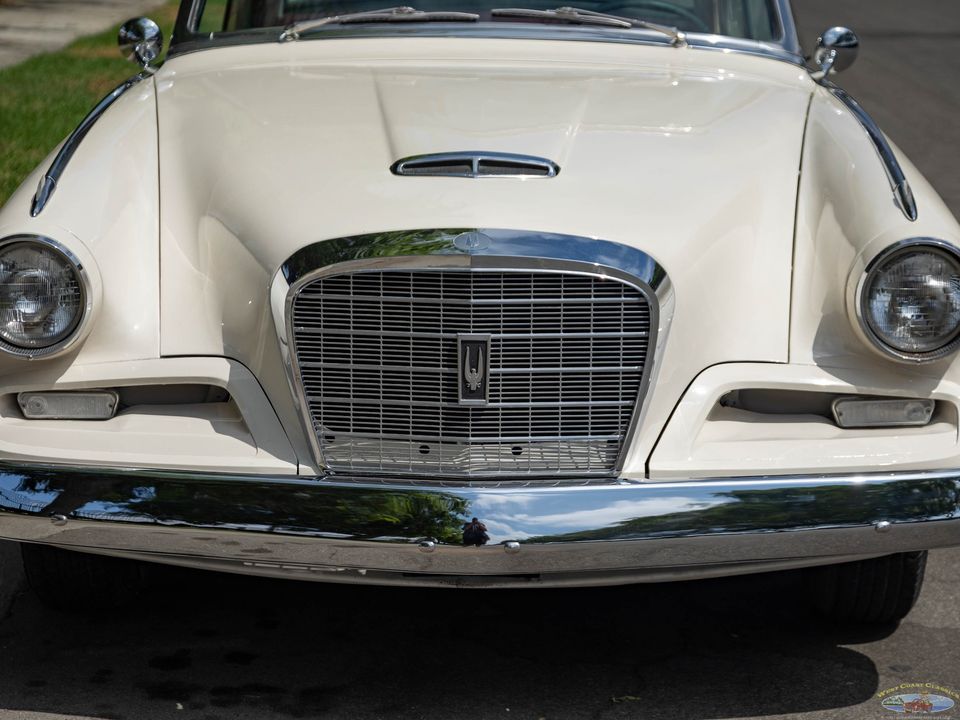 1962 Studebaker Gran Turismo Hawk