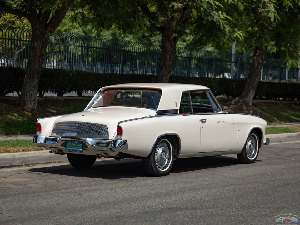 1962 Studebaker Gran Turismo Hawk