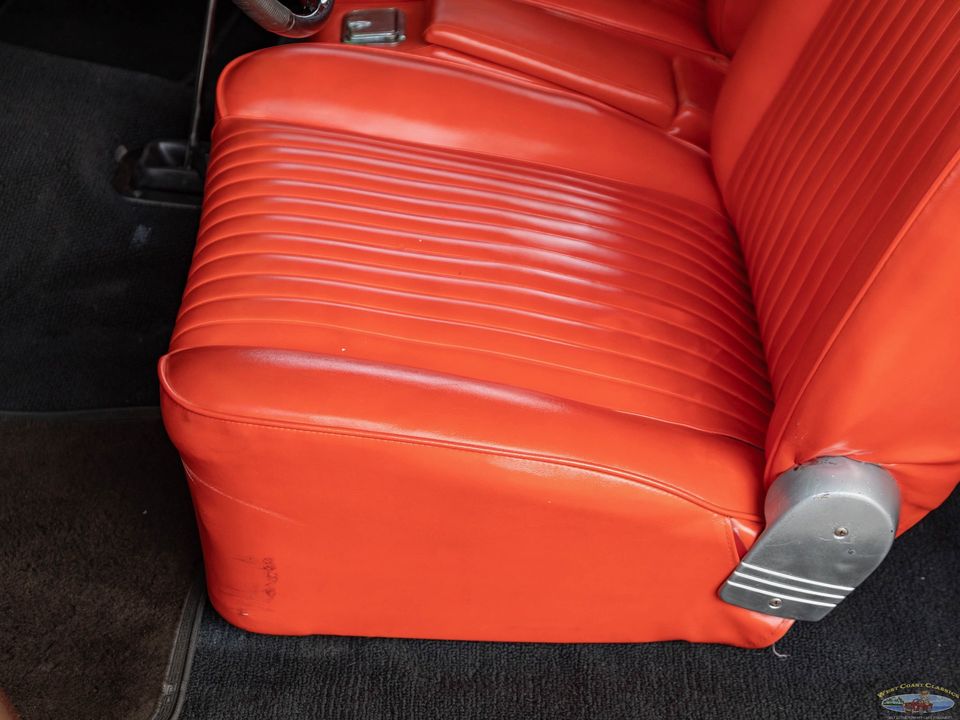 1962 Studebaker Gran Turismo Hawk