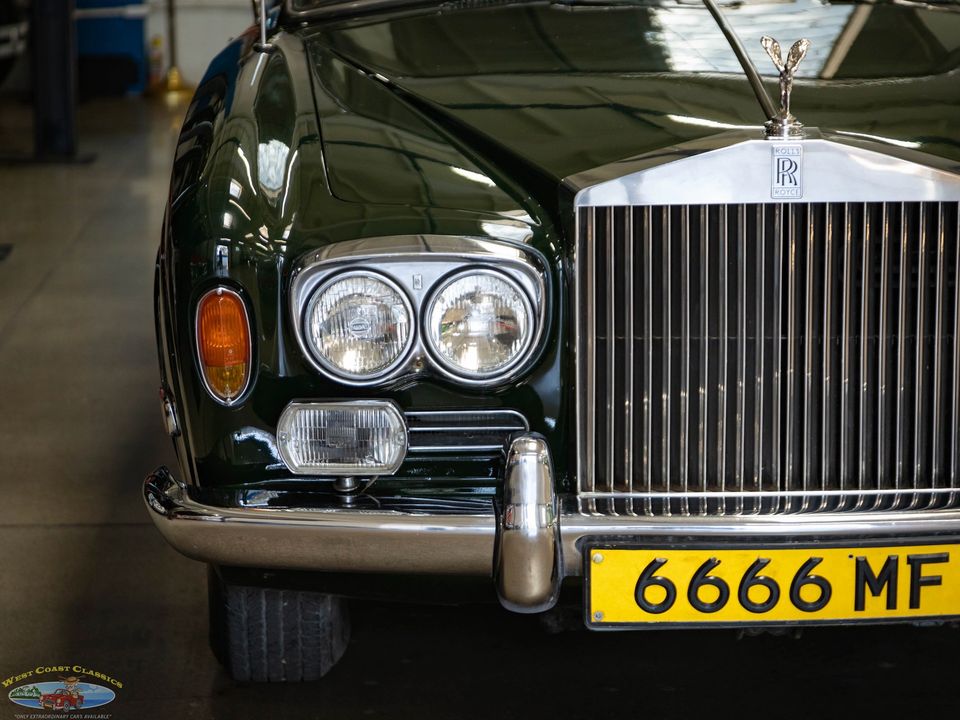 1969 Rolls-Royce Silver Shadow Mulliner Park Ward