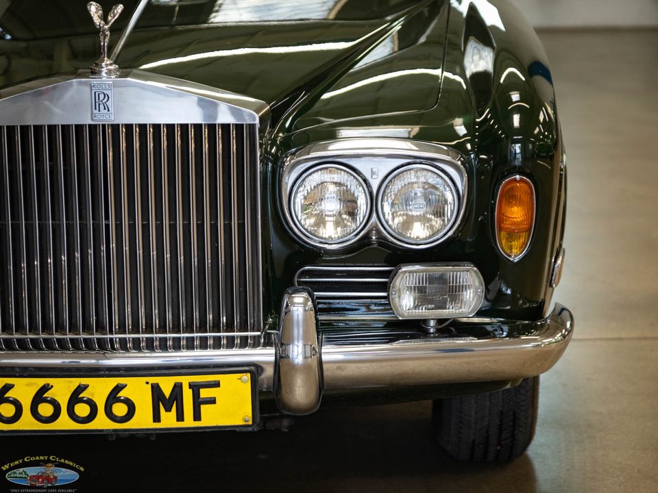 1969 Rolls-Royce Silver Shadow Mulliner Park Ward