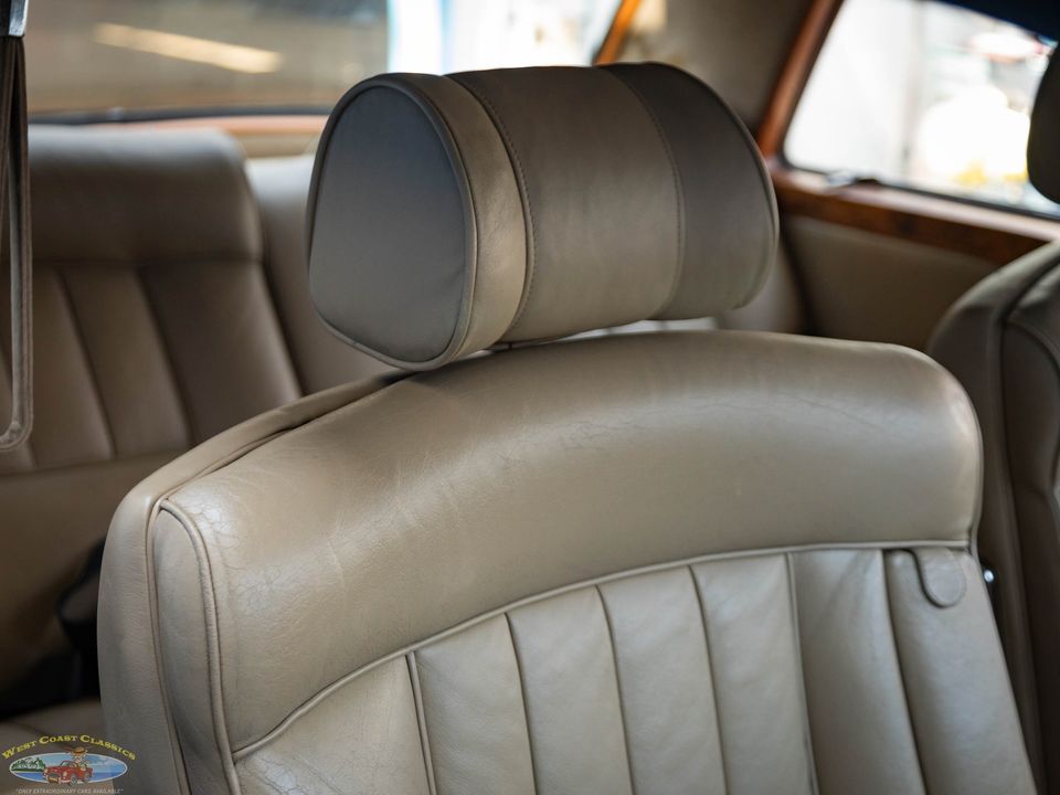 1969 Rolls-Royce Silver Shadow Mulliner Park Ward