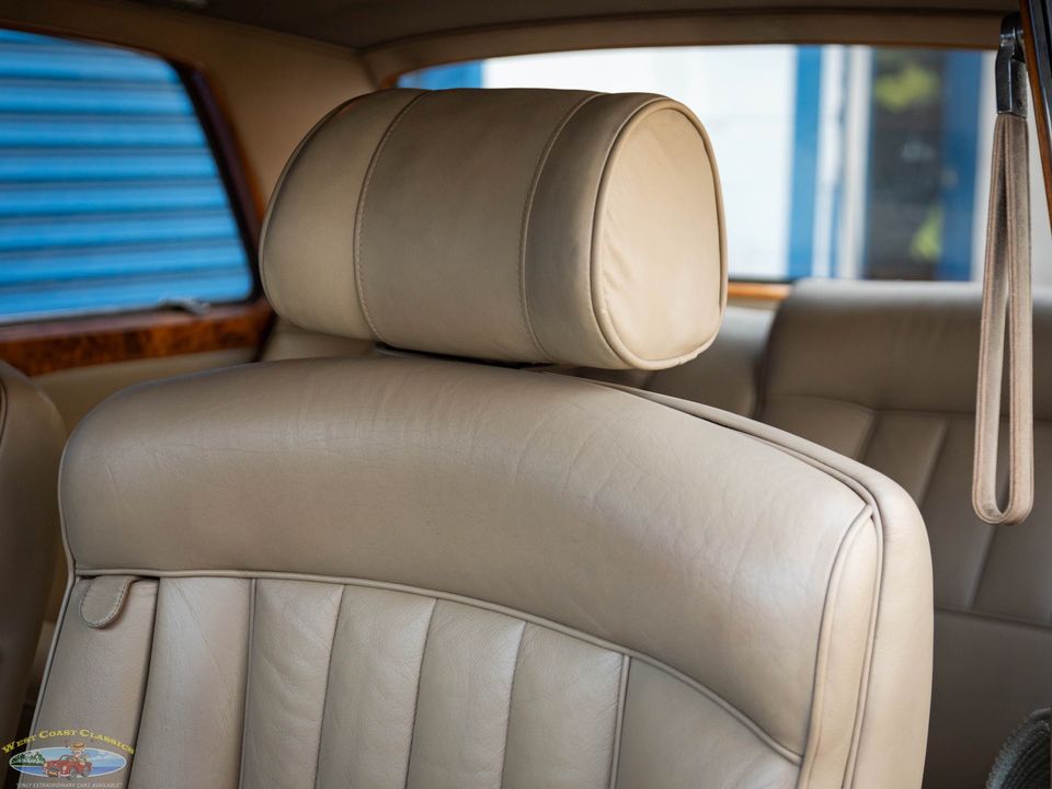 1969 Rolls-Royce Silver Shadow Mulliner Park Ward