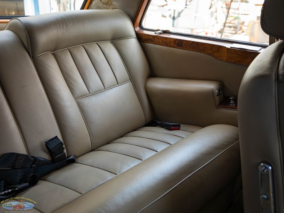 1969 Rolls-Royce Silver Shadow Mulliner Park Ward