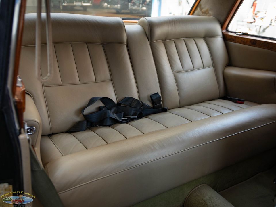 1969 Rolls-Royce Silver Shadow Mulliner Park Ward