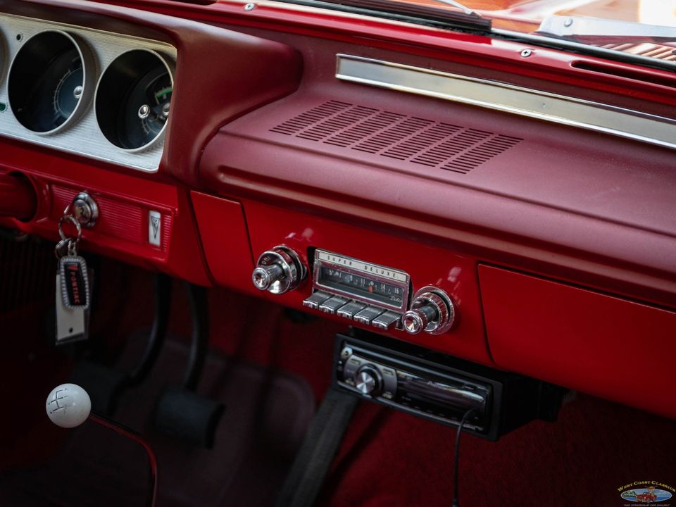 1963 Pontiac Tempest Le Mans Sport Coupe