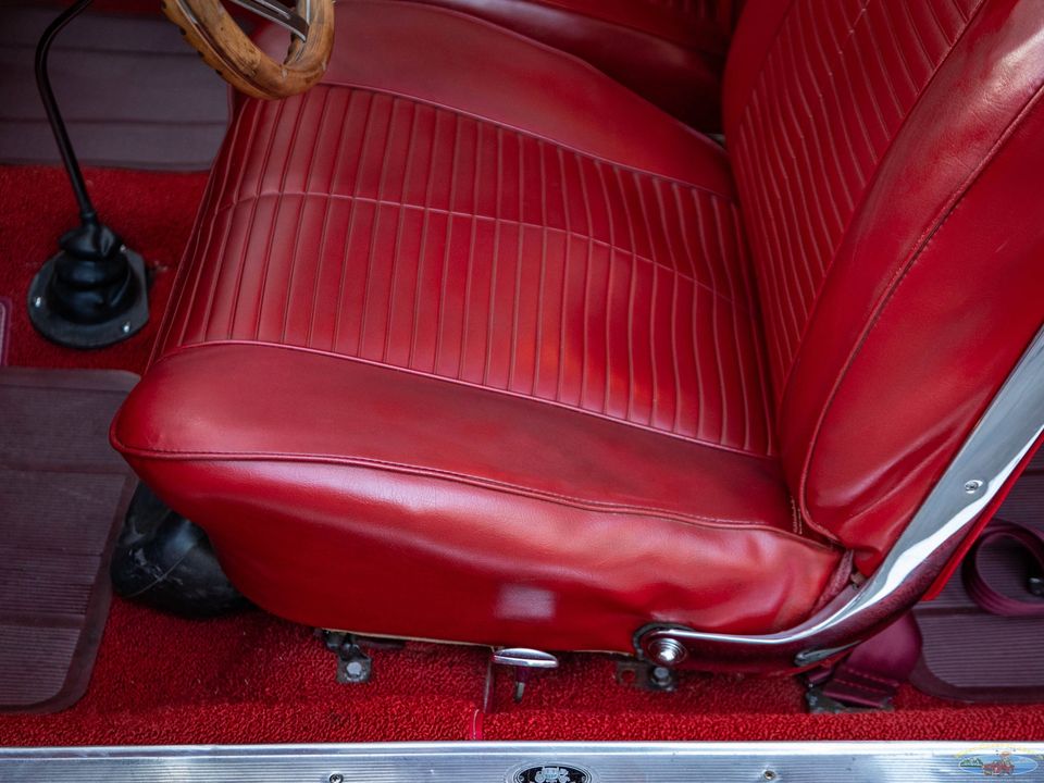 1963 Pontiac Tempest Le Mans Sport Coupe