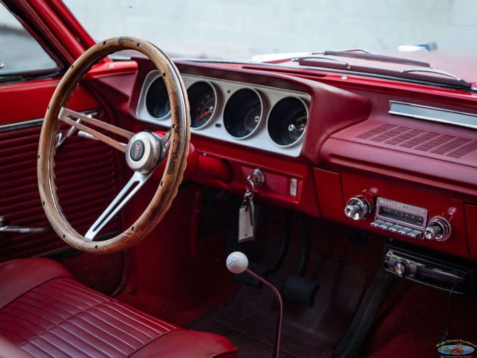 1963 Pontiac Tempest Le Mans Sport Coupe