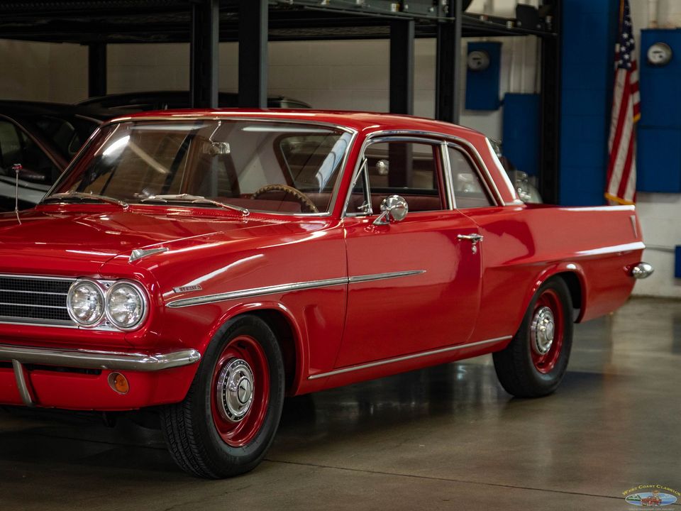 1963 Pontiac Tempest Le Mans Sport Coupe
