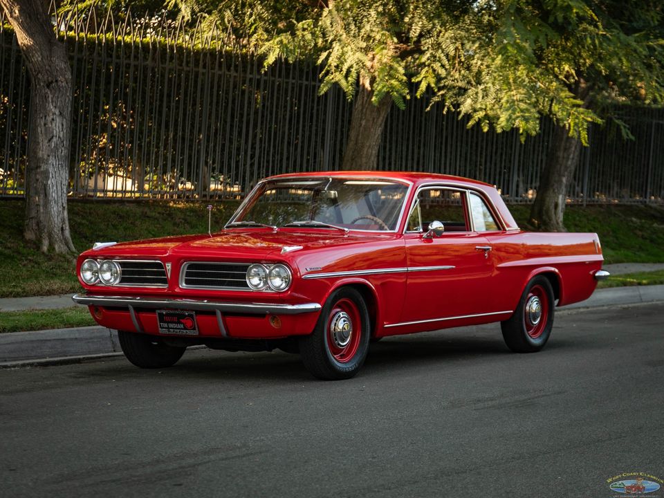 1963 Pontiac Tempest Le Mans Sport Coupe