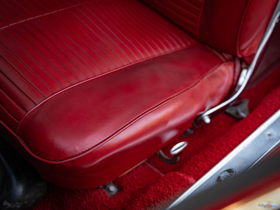 1963 Pontiac Tempest Le Mans Sport Coupe
