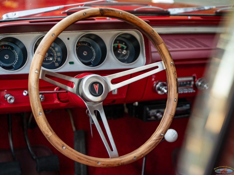 1963 Pontiac Tempest Le Mans Sport Coupe