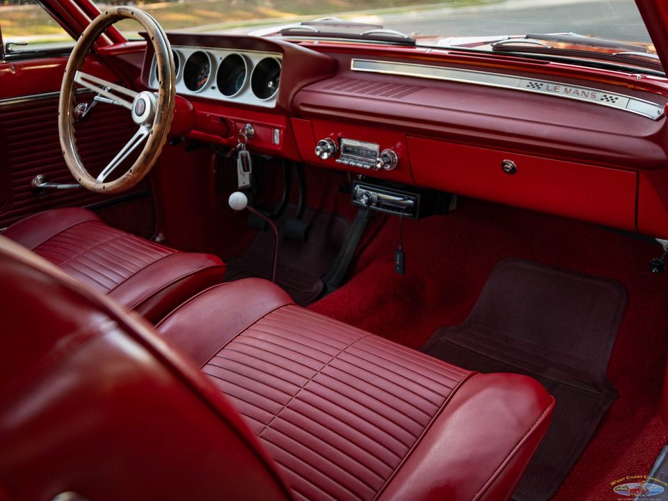 1963 Pontiac Tempest Le Mans Sport Coupe