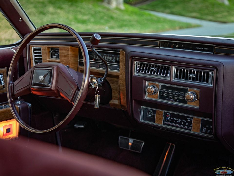 1985 Cadillac Fleetwood Brougham