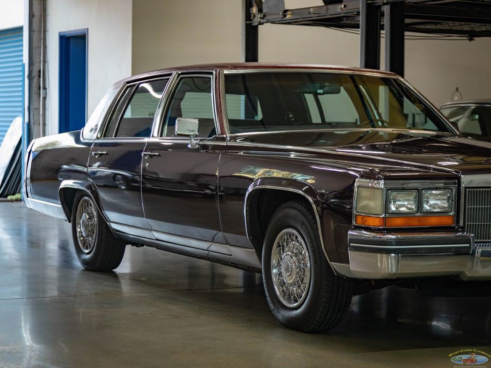 1985 Cadillac Fleetwood Brougham
