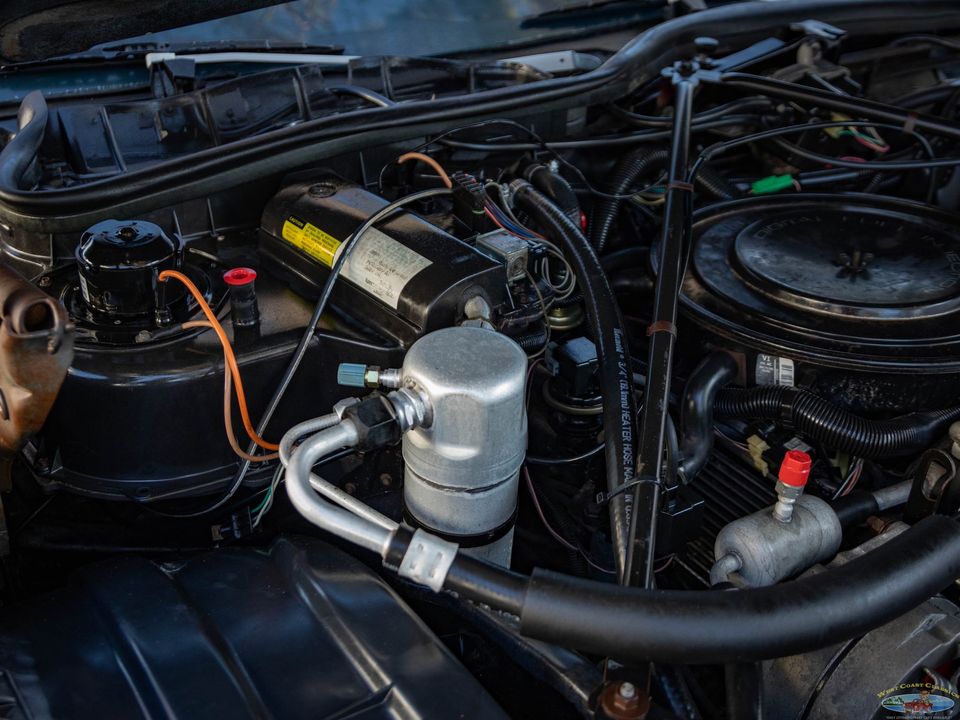 1985 Cadillac Fleetwood Brougham