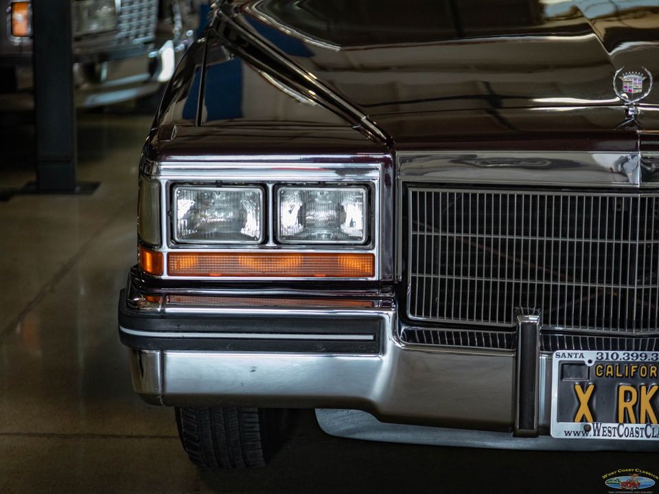 1985 Cadillac Fleetwood Brougham