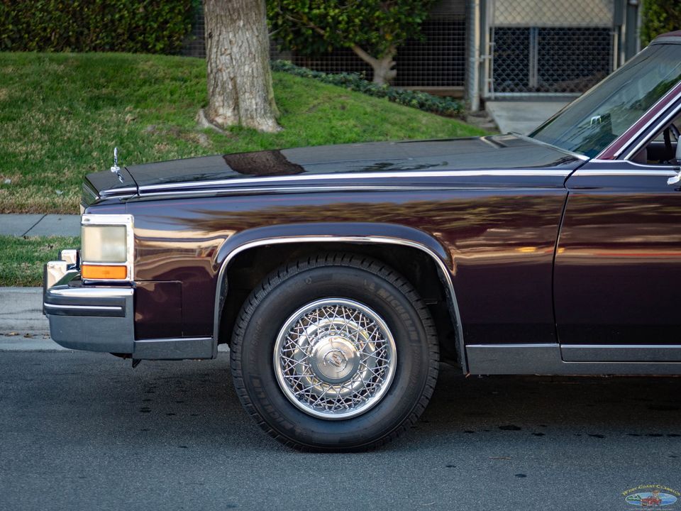 1985 Cadillac Fleetwood Brougham
