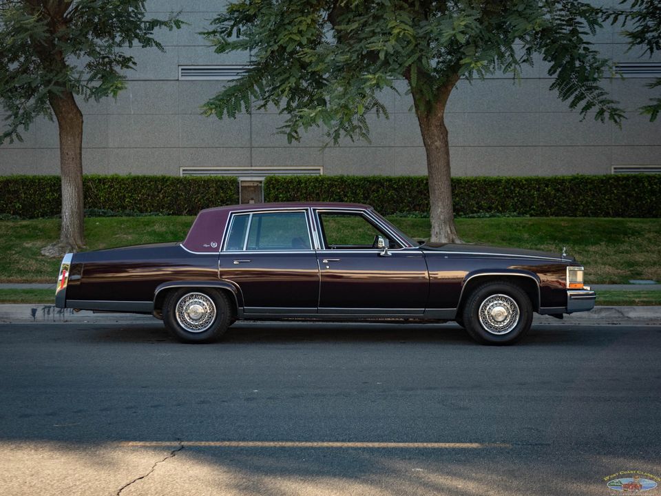 1985 Cadillac Fleetwood Brougham