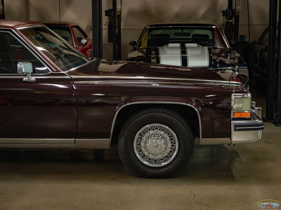 1985 Cadillac Fleetwood Brougham