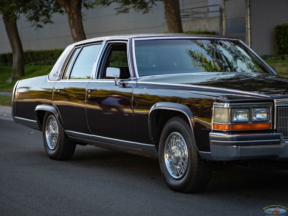 1985 Cadillac Fleetwood Brougham