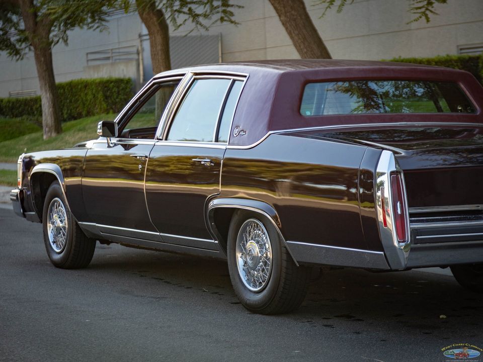 1985 Cadillac Fleetwood Brougham