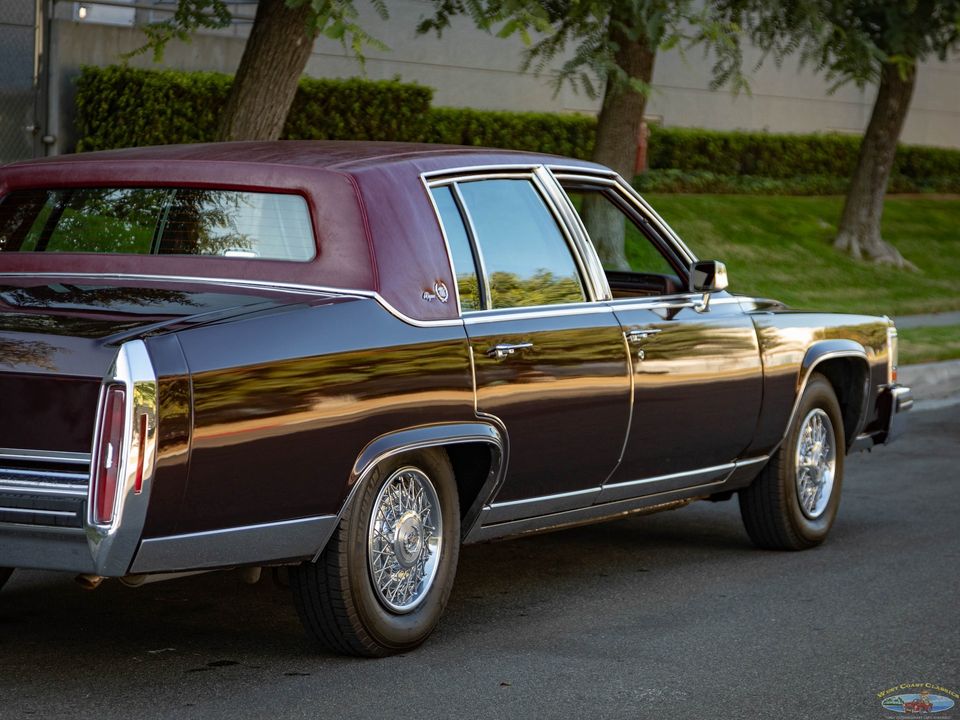 1985 Cadillac Fleetwood Brougham