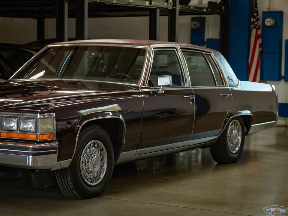 1985 Cadillac Fleetwood Brougham