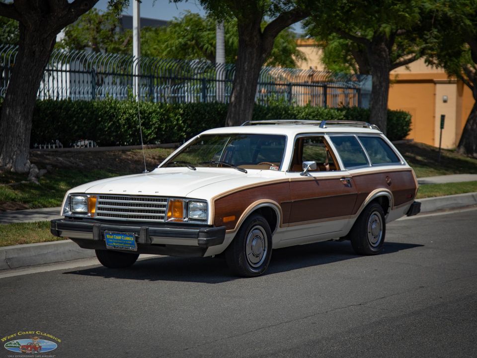1980 Ford Pinto Squire 2 Door