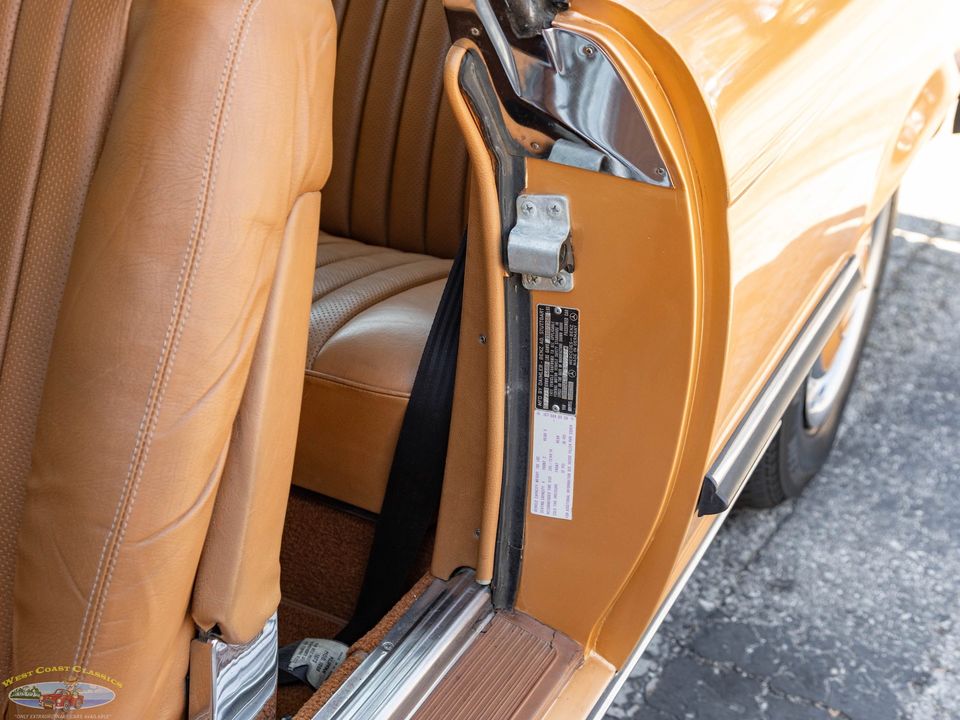 1974 Mercedes-Benz 450 SLC