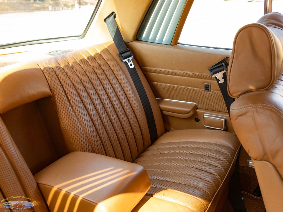 1974 Mercedes-Benz 450 SLC