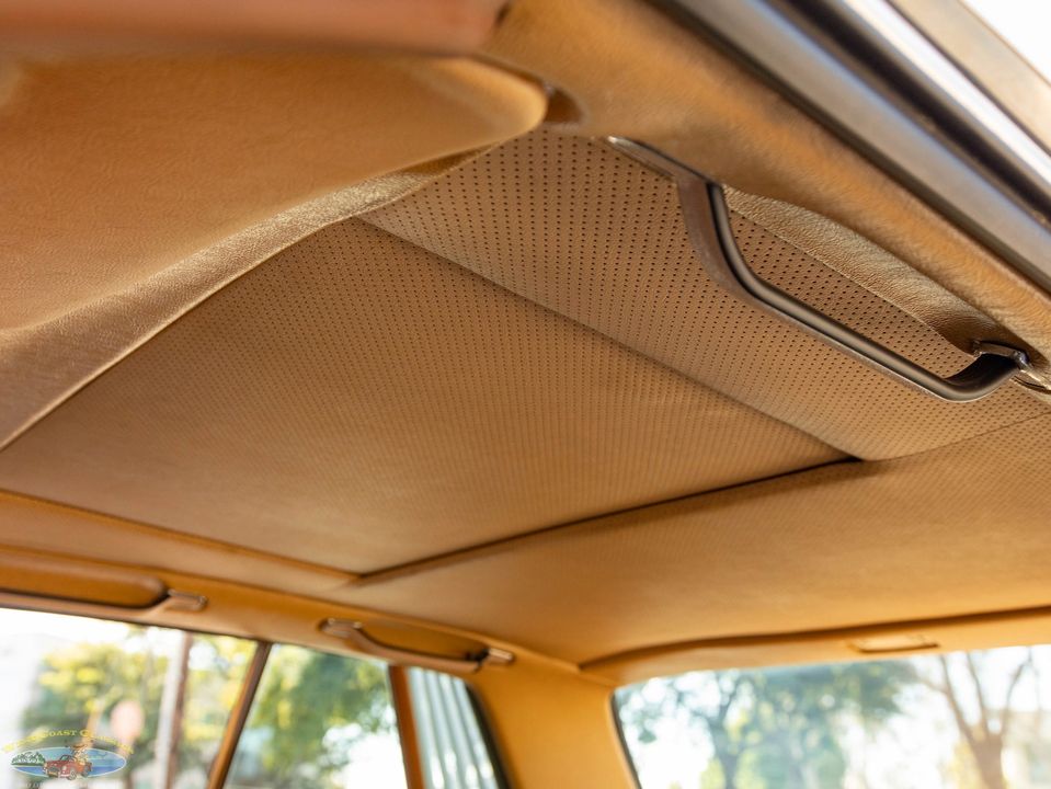 1974 Mercedes-Benz 450 SLC