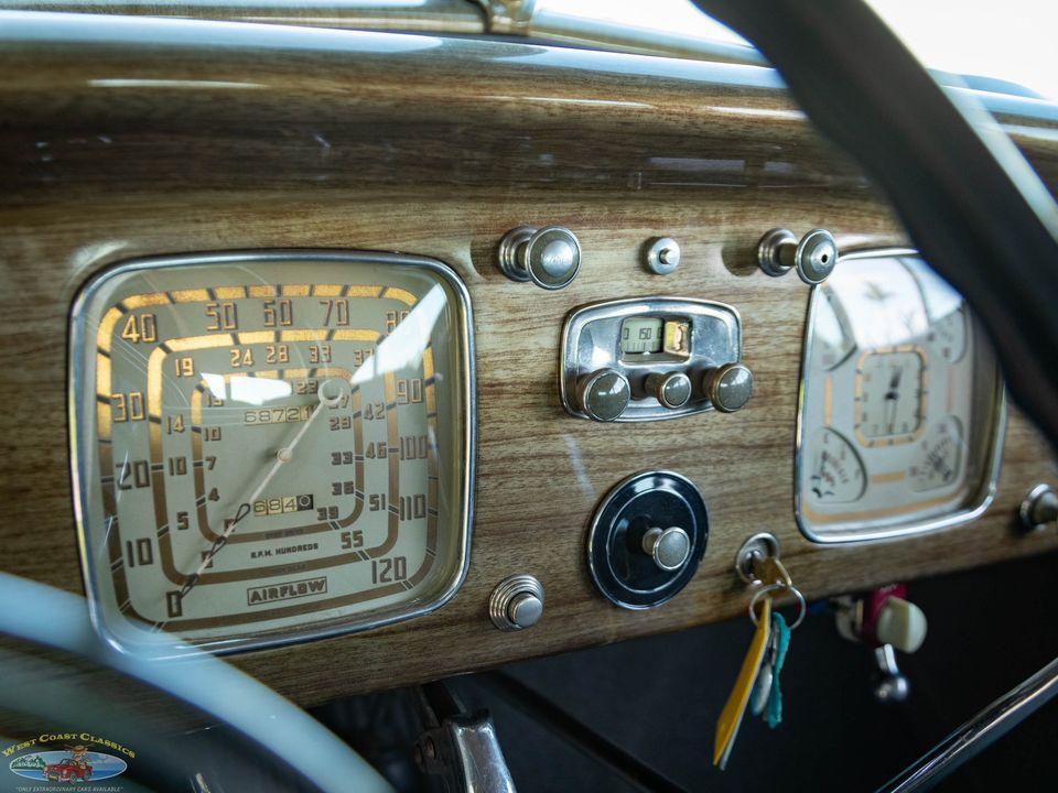 1937 Chrysler Airflow Series C-17