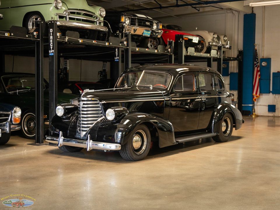 1938 Oldsmobile Custom LS3 V8 Model F38 Touring