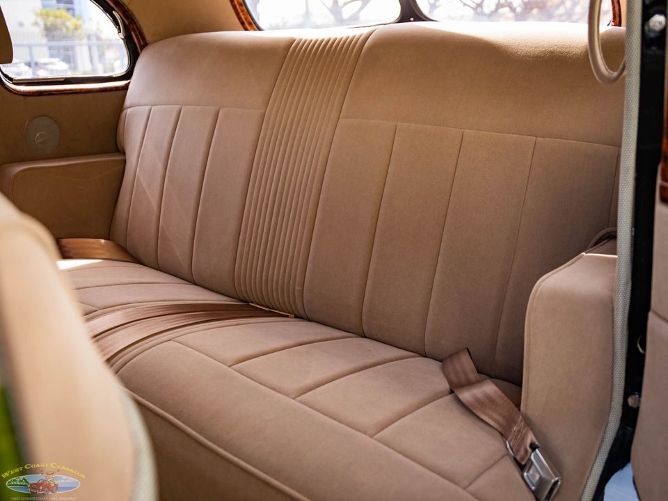 1938 Oldsmobile Custom LS3 V8 Model F38 Touring