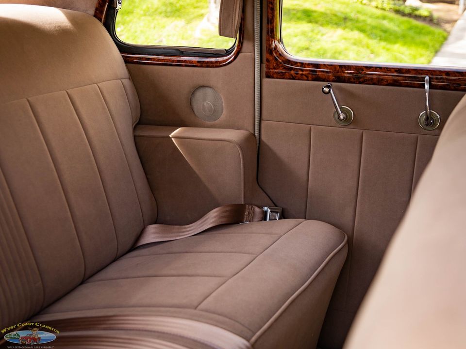 1938 Oldsmobile Custom LS3 V8 Model F38 Touring