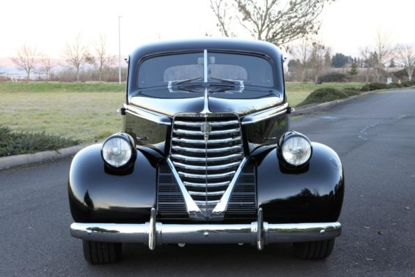 1938 Oldsmobile Custom LS3 V8 Model F38 Touring