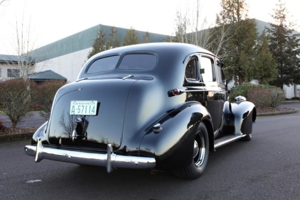 1938 Oldsmobile Custom LS3 V8 Model F38 Touring
