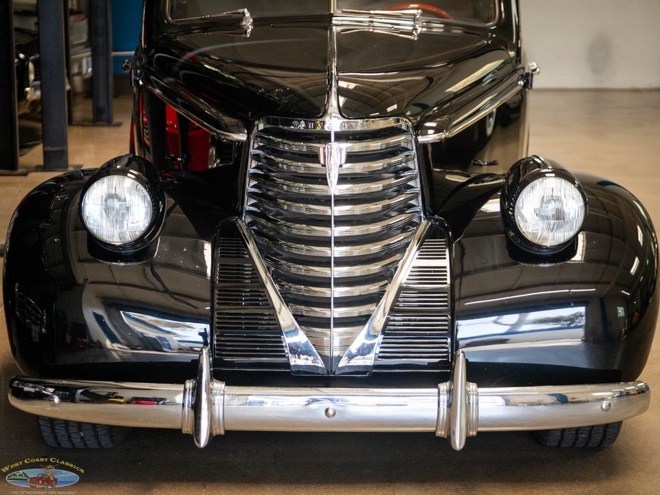 1938 Oldsmobile Custom LS3 V8 Model F38 Touring