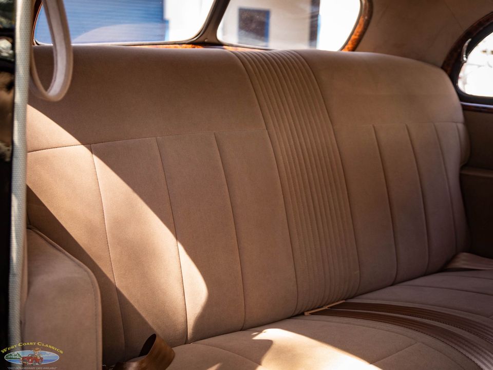 1938 Oldsmobile Custom LS3 V8 Model F38 Touring