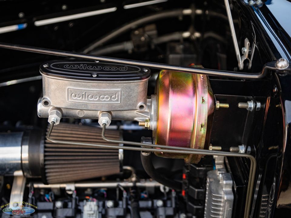 1938 Oldsmobile Custom LS3 V8 Model F38 Touring