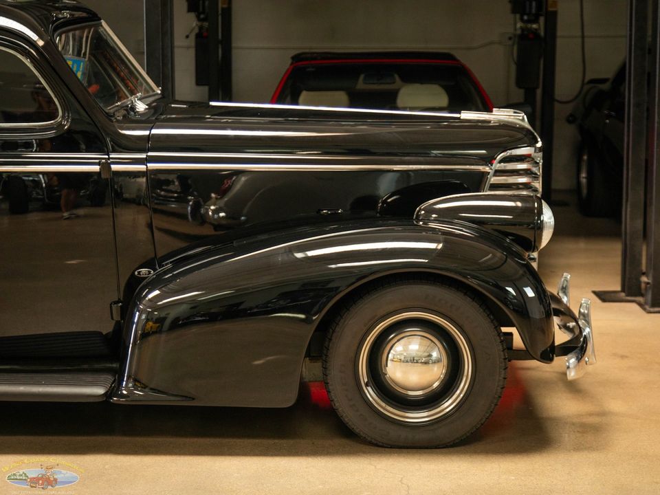 1938 Oldsmobile Custom LS3 V8 Model F38 Touring