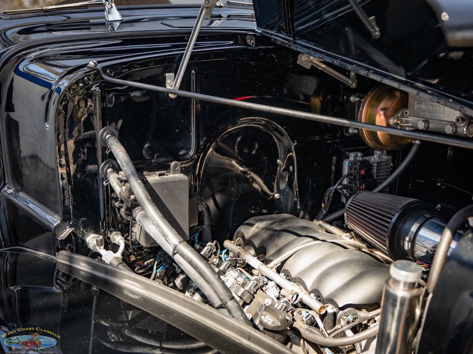 1938 Oldsmobile Custom LS3 V8 Model F38 Touring