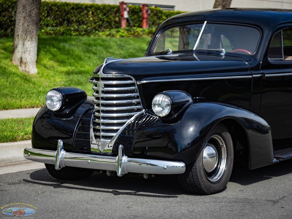 1938 Oldsmobile Custom LS3 V8 Model F38 Touring
