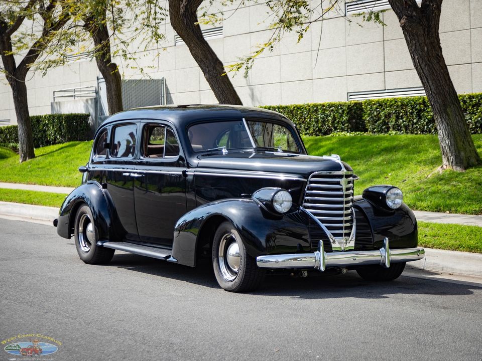 1938 Oldsmobile Custom LS3 V8 Model F38 Touring